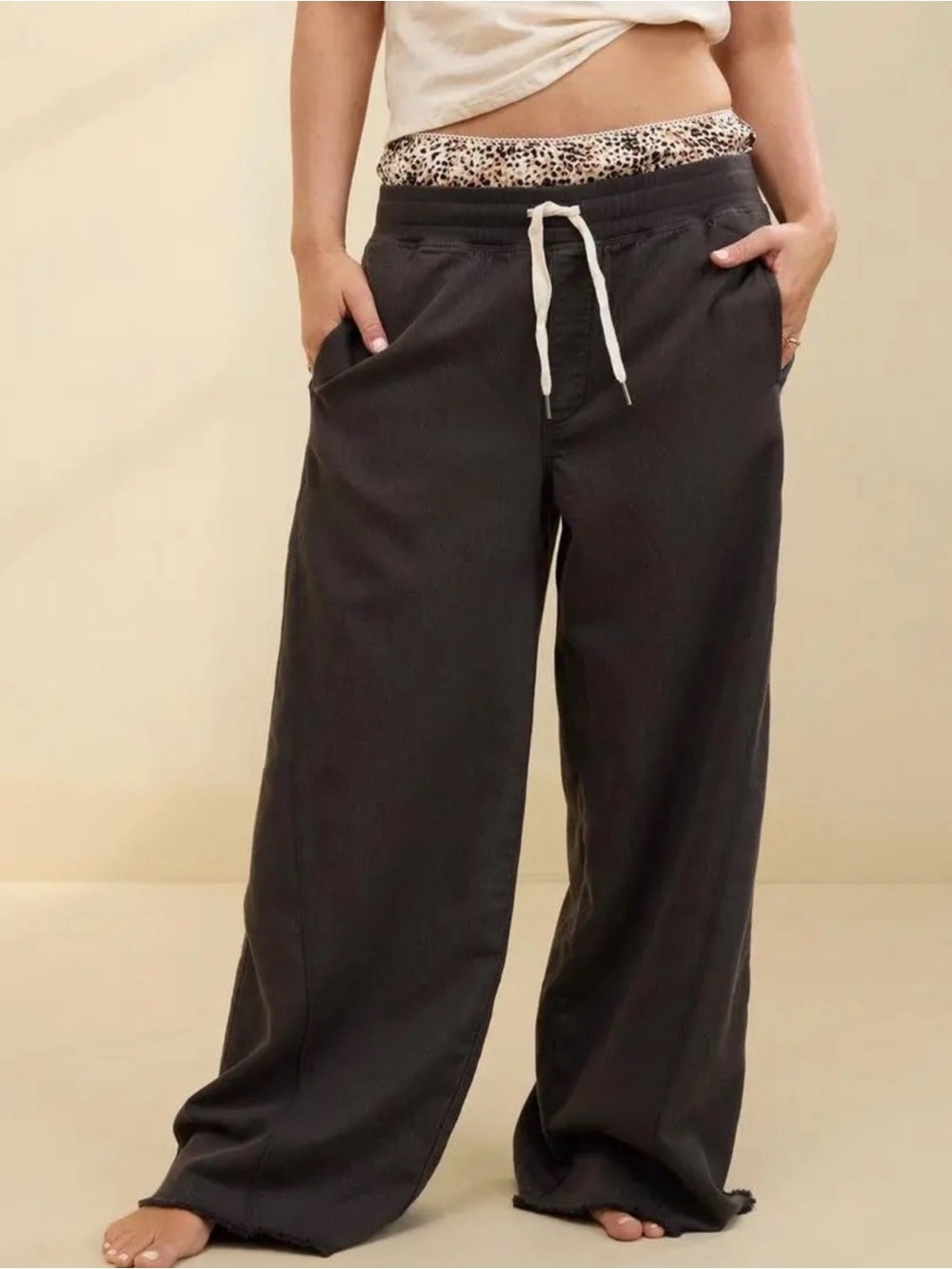Aerie soft landing trousers in smoked grey, size small LONG length